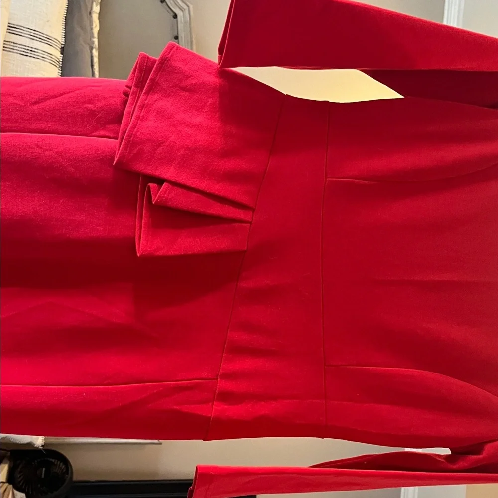 Chic Red Long Sleeve Dress - Lady in RED - Picture 4 of 4